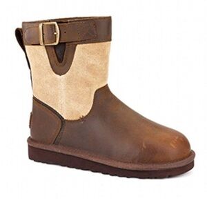 UGG Australia girls size 1 Lockie boot leather canvas chestnut tan